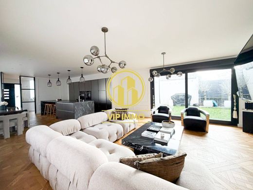 Casa de lujo en Linselles, Norte