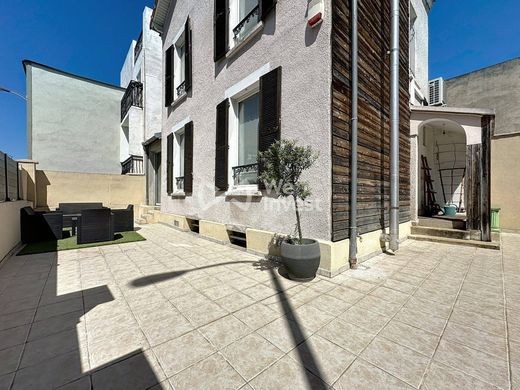 Luxury home in Bois-Colombes, Hauts-de-Seine