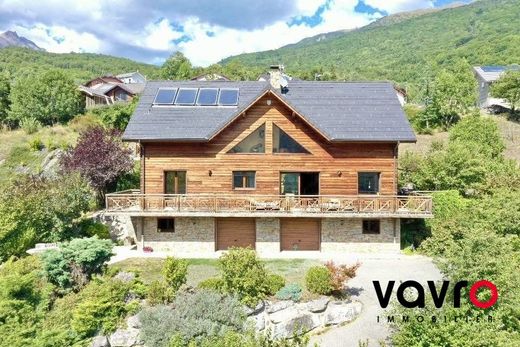 Luxe woning in Saint-Michel-de-Maurienne, Savoy