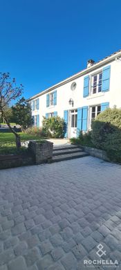 豪宅  Saint-Sauveur-d'Aunis, 滨海夏朗德省
