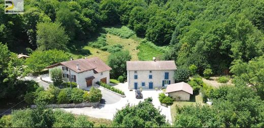 豪宅  Saint-Jean-en-Royans, Drôme