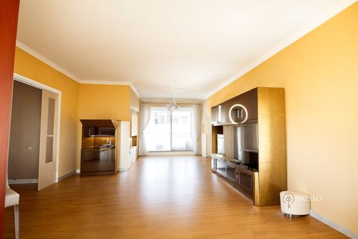 Apartment in Bourg-la-Reine, Hauts-de-Seine