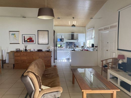 Luxury home in Mahina, Îles du Vent