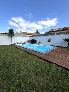 Les Sables-d'Olonne, Vendéeの高級住宅