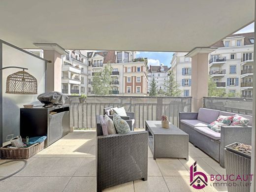 Apartamento - Le Plessis-Robinson, Hauts-de-Seine