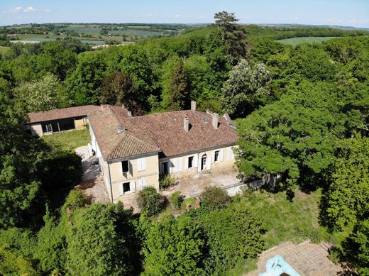 Château à Vic-Fezensac, Gers