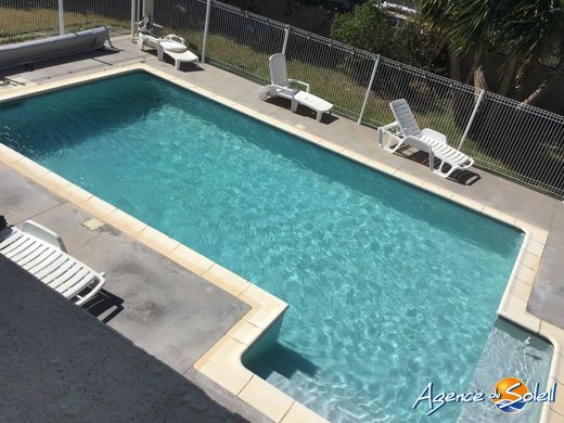 Πολυτελή κατοικία σε Espira-de-l'Agly, Pyrénées-Orientales