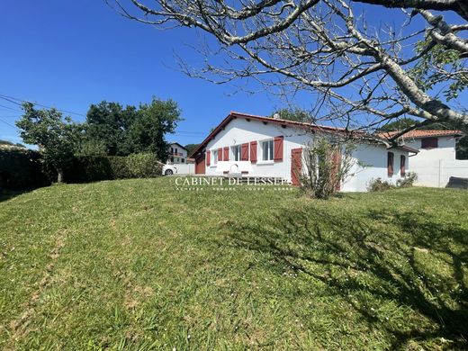 Lüks ev Ustaritz, Pyrénées-Atlantiques