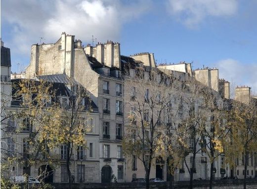 Residential complexes in Buttes-Chaumont, Villette, Bas Belleville, Paris