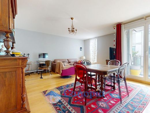 Piso / Apartamento en Montrouge, Altos de Sena