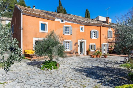 Luxury home in Vaison-la-Romaine, Vaucluse