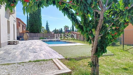 Luxus-Haus in Fourques, Pyrénées-Orientales