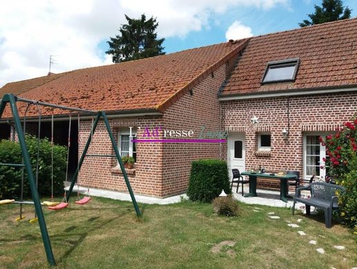 Neuville-Vitasse, Pas-de-Calaisの高級住宅