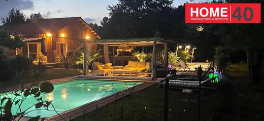 منزل ﻓﻲ Sanguinet, Landes