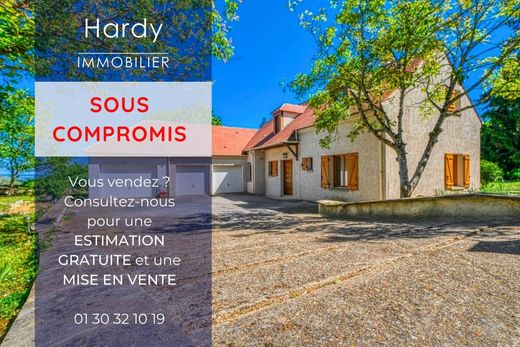 Luxury home in Boisemont, Val d'Oise