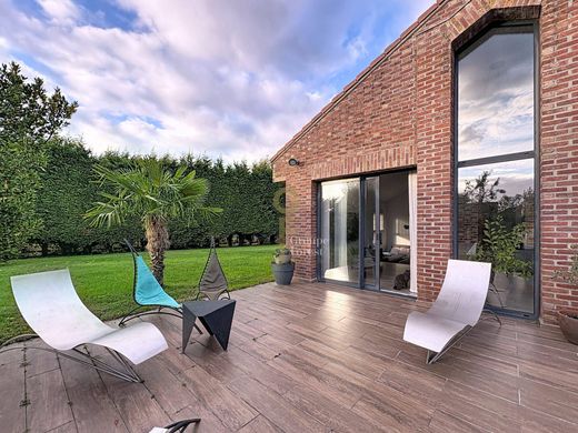 Luxus-Haus in Frelinghien, Nord