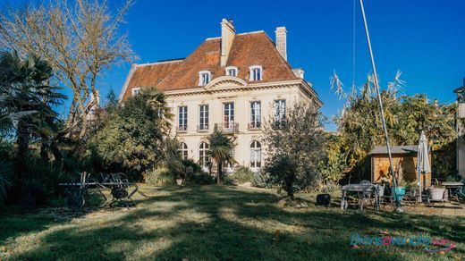 Элитный дом, Châtellerault, Vienne