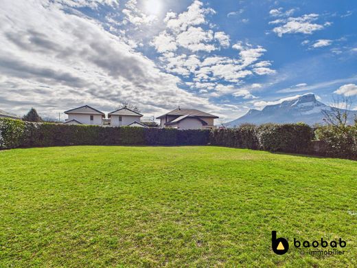 Luxury home in Saint-Jeoire-Prieuré, Savoy