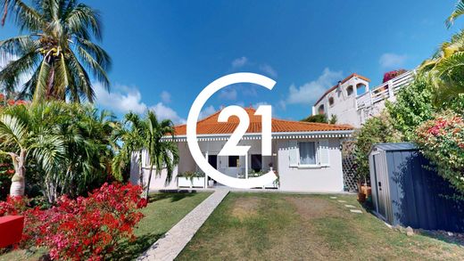 Luxury home in Le François, Martinique