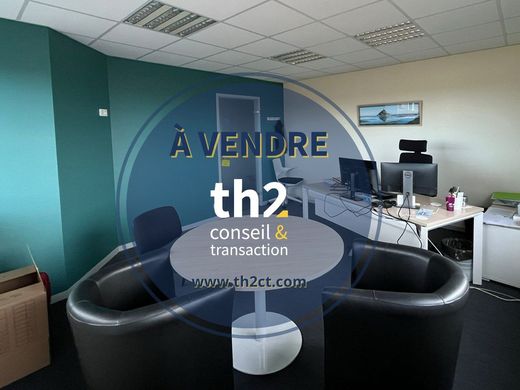 Oficina en Saint-Lô, Mancha