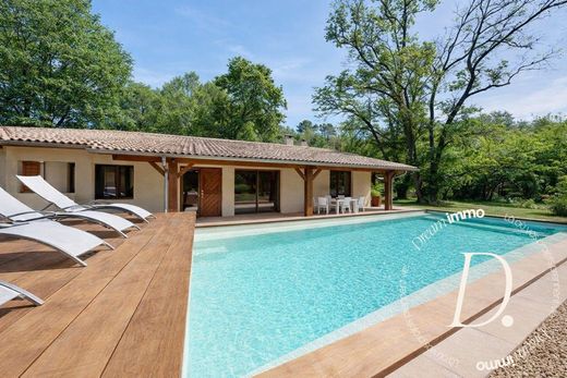 Luxury home in Escalus, Landes