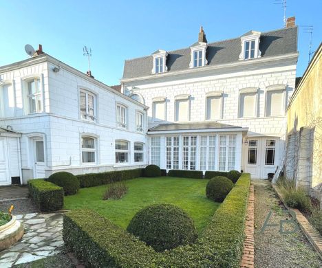 Luxury home in Hazebrouck, North