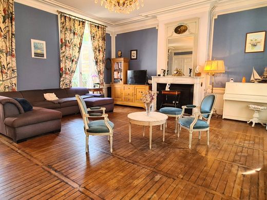 Luksusowy dom w Aumale, Seine-Maritime