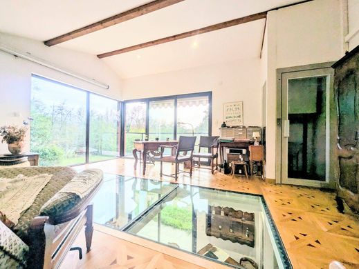 Luxus-Haus in Bordeaux, Gironde