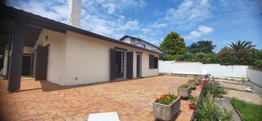 Luxe woning in Bidart, Pyrénées-Atlantiques