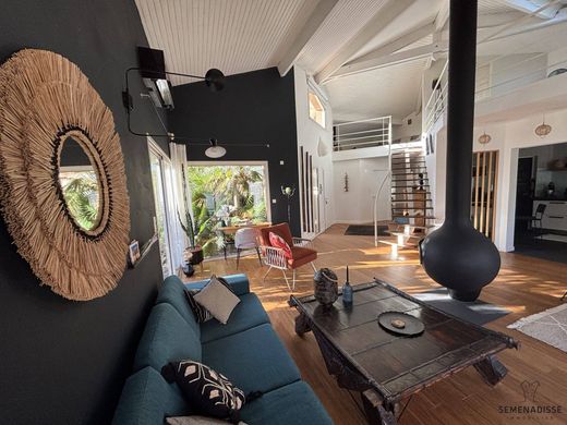 Luxus-Haus in Roques, Haute-Garonne