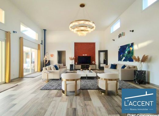 Luksusowy dom w Castillon-du-Gard, Gard