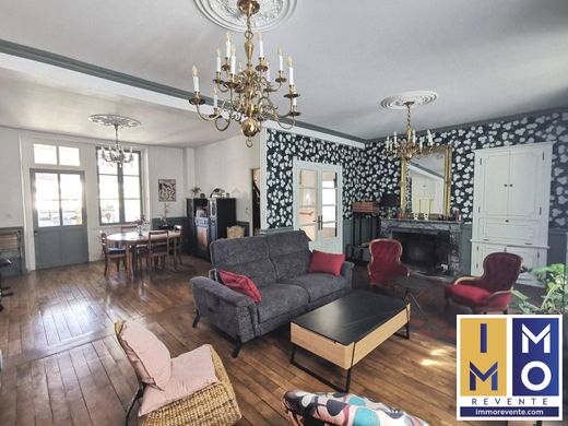 Casa de luxo - Bourges, Cher