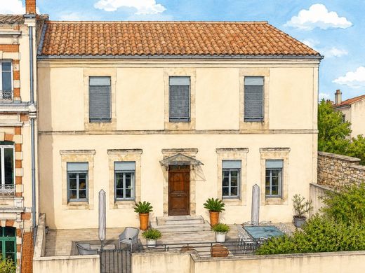 Luxury home in Nîmes, Gard
