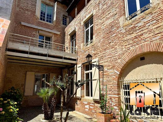 Luxury home in Agen, Lot-et-Garonne