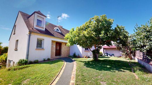 豪宅  奥尔良, Loiret