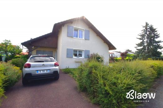 Luksusowy dom w Meyzieu, Rhône