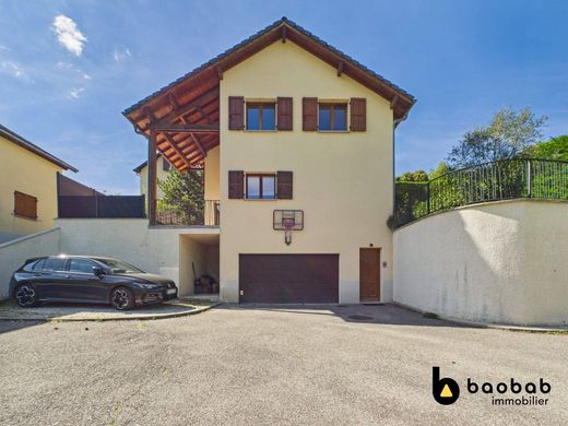 Luxury home in Vimines, Savoy