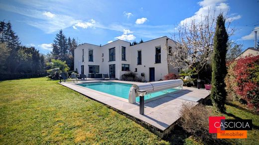 Maison de luxe à Marly, Moselle