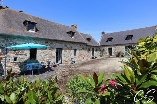 Maison de luxe à Tréogat, Finistère