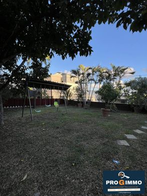 Luxury home in Saint-Pierre, Réunion