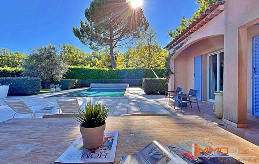 Luxus-Haus in Saint-Cézaire-sur-Siagne, Alpes-Maritimes