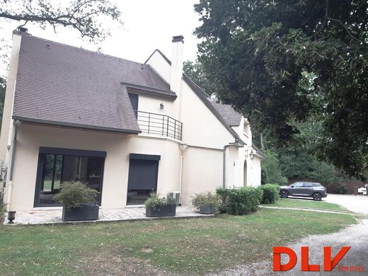 Luxe woning in Milly-la-Forêt, Essonne