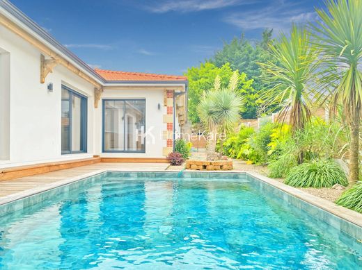 豪宅  Gujan-Mestras, Gironde