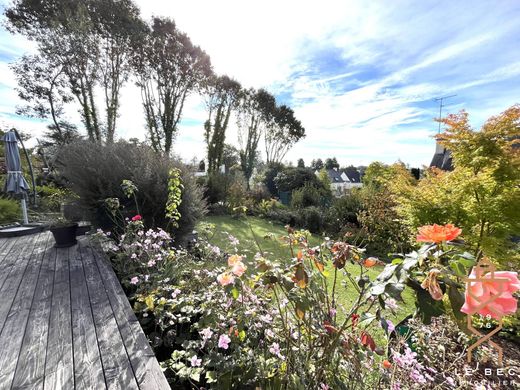 Luxury home in Saint-Avé, Morbihan