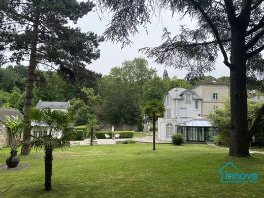 Maison de luxe à Marly-le-Roi, Yvelines