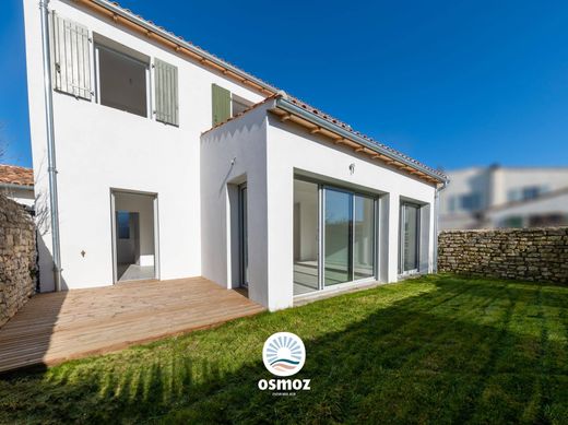 Luxe woning in Sainte-Marie-de-Ré, Charente-Maritime