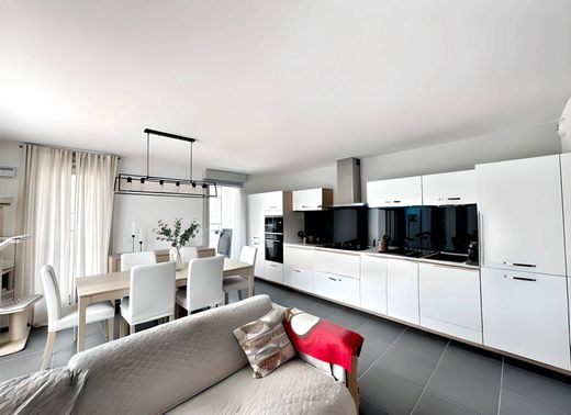 Appartement à Saint-Genis-Pouilly, Ain