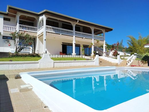 Luxury home in Mahina, Îles du Vent