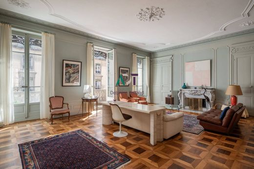 Apartament w Grenoble, Isère