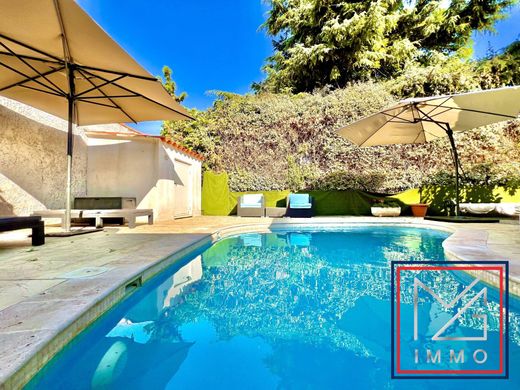 Luxury home in Six-Fours-les-Plages, Var